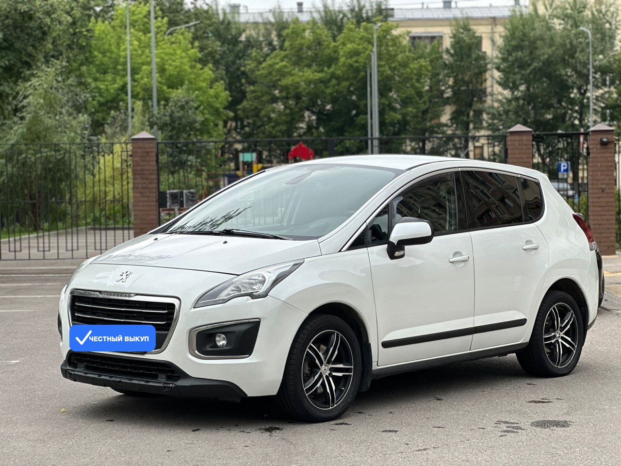 Peugeot 3008: кроссовер
