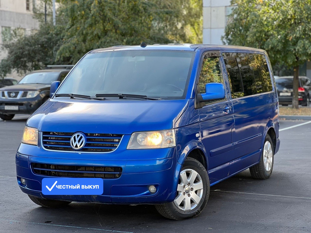 Автомобиль Volkswagen: минивэн