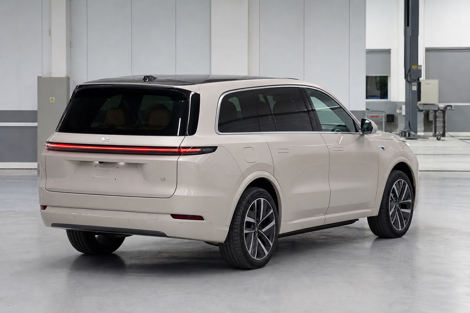 Иллюстративное изображение Li Auto L9